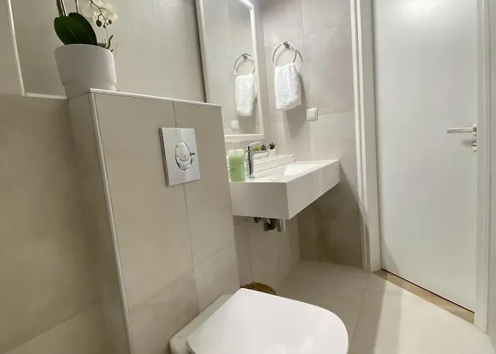 Nyaraló Be My Guest *