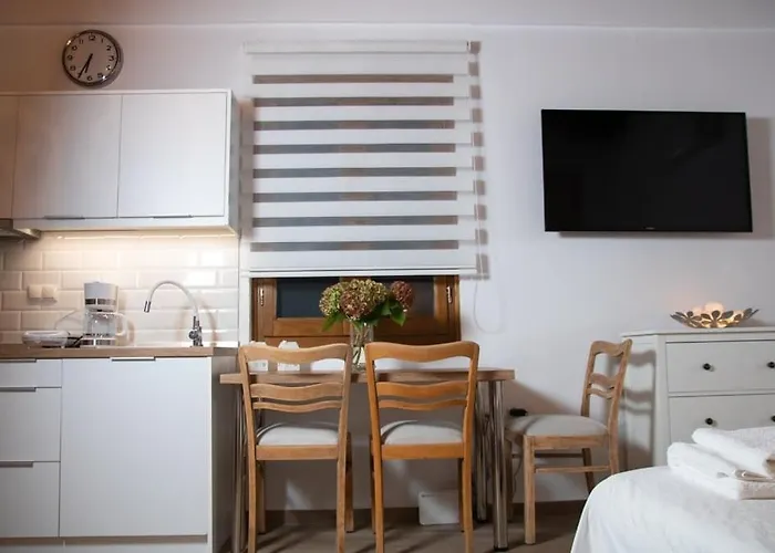 Be My Guest Kastraki